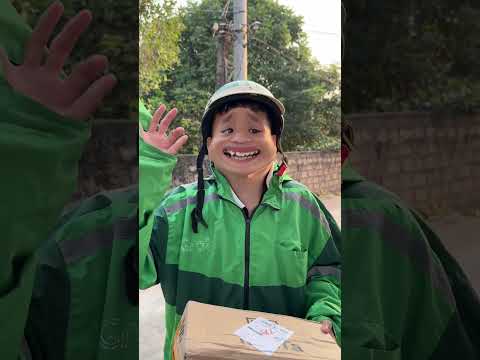 Cross-eyed Guy's First Delivery Job #funny #shorts