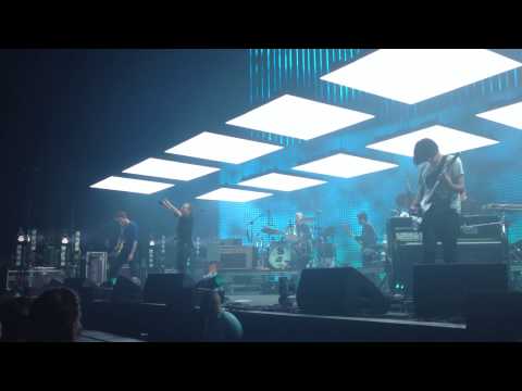 Radiohead - 15 Step (Live at the Entertainment Centre, Sydney, 2012)