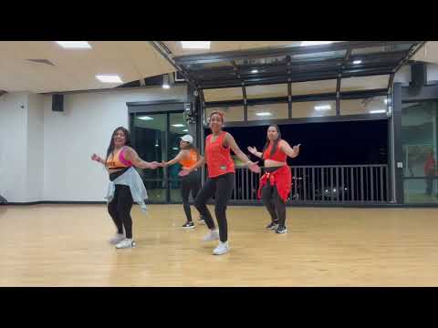 (Dance Fitness ~ Zumba) Leoni Torres x Guaynaa - Todo el mundo bailando | @Adri