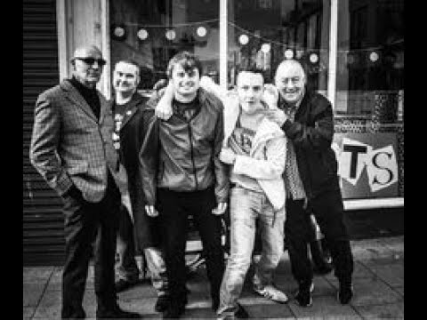 Red London - Cut from a different cloth (Official Music Video)