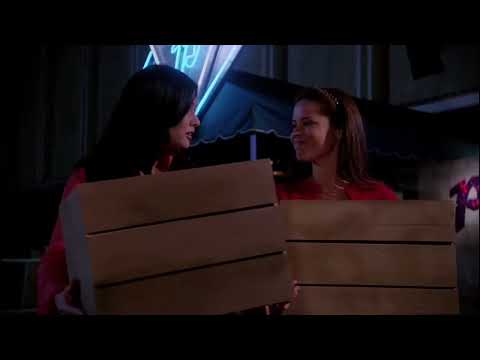 Charmed 2x13 Contra Reloj