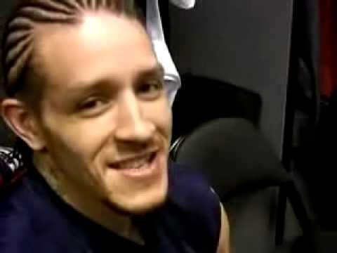 Former NBA Player Delonte West Is Crushing Frisbee Golf & Kayak In Rehab