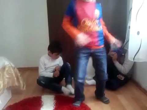 nebuni din margineni