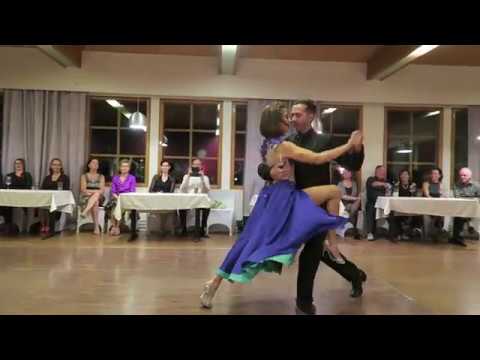  Gisela Natoli  and  Gustavo Rosas  are  dancing  to  the  tango  "  Lunes  "  by  Juan D'Arienzo  in  2019