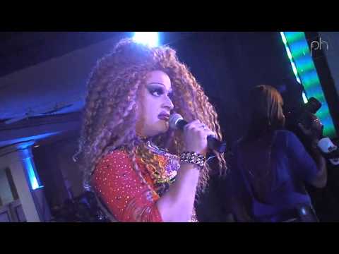 Suzy Brasil nega convite para entrar no Bonde das Maravilhas @ Pipper Club - Pheeno TV