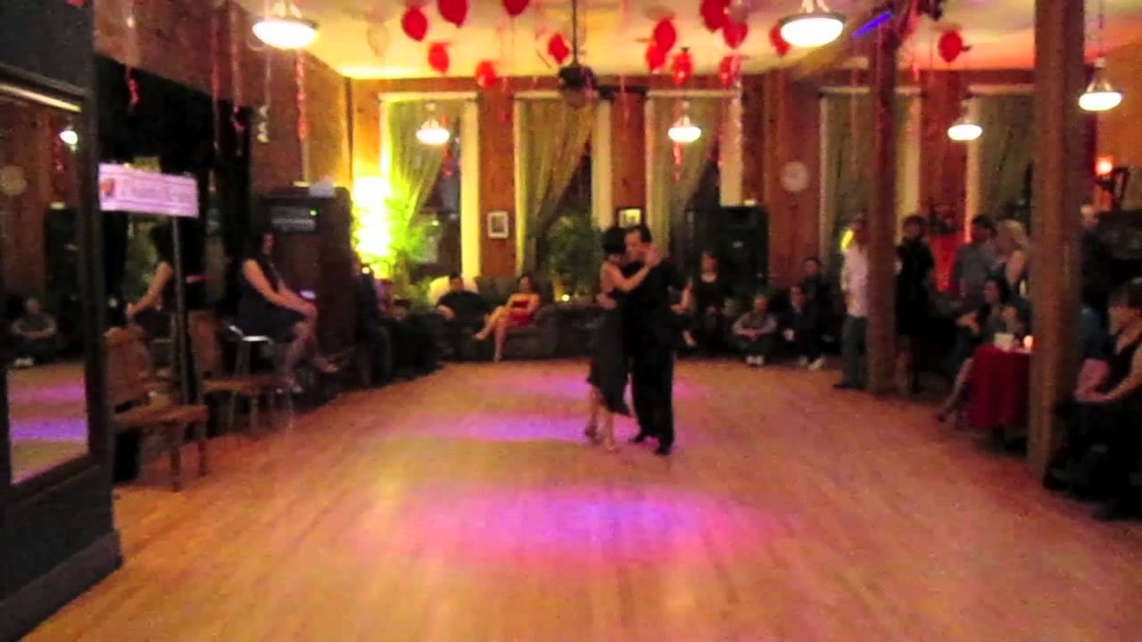 Argentine tango Guillermo Cerneaz and Mayumi Fujio .mov
