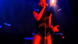 86 Dawn Richard Live @ Gramercy Theatre Blazin.pow