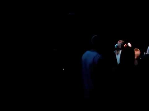 Head Over Heels - One Way Love live @210