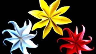 How to make an Origami Jasmine Flower Napkin