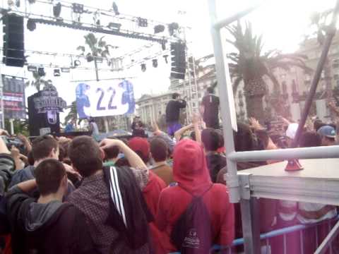 Soen vs Deskarte Red bull batalla de los gallos 2014 barcelona (No oficial)