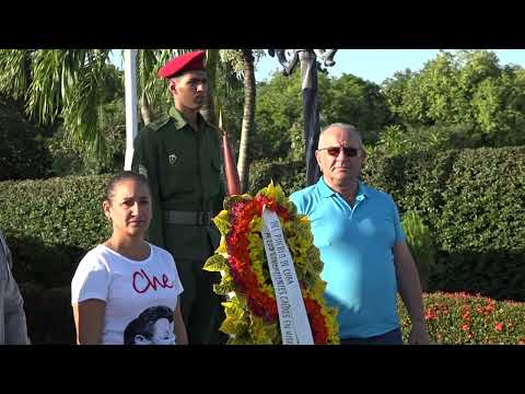 Rinden tributo al 7 de diciembre en Niquero.