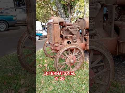 International W30 (dec de 30) motor 4 cilindros 4.6, 27hp no Encontro de Carros Antigos de Ijuí RS.