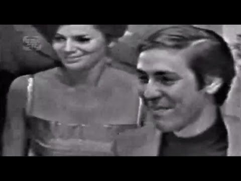 Edu Lobo e Marília Medalha vencem Festival da Record (1967)