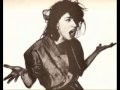 Lizzy Mercier Descloux - Larousse Baron Bic (Rosa ...