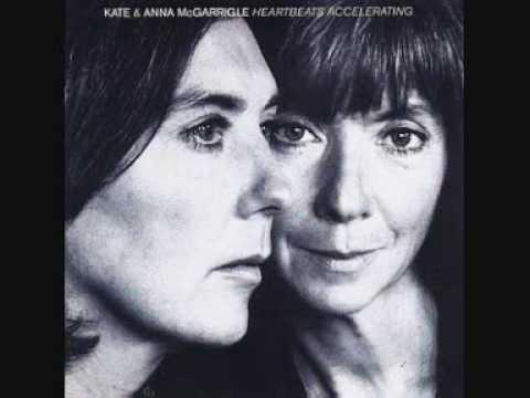 Kate and Anna McGarrigle - I Eat Dinner (When the Hunger's Gone)