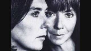 Kate and Anna McGarrigle - I Eat Dinner (When the Hunger&#39;s Gone)