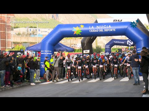 Los bronces olímpicos Valero y Coloma participaron en la XXI Marcha de La Nucía