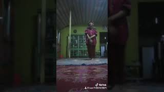 Download lagu Tik tok riska amelia(23) mp3