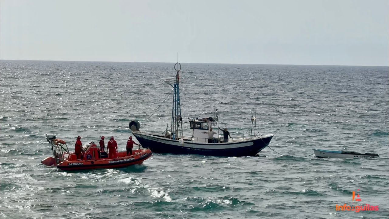 Continúa la búsqueda del joven de 23 años desaparecido ayer en la playa de Matalentisco, en Águilas