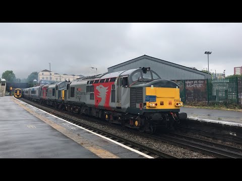 (THRASH) (HD) ROG Class 37884, 37611 and 47812 TPE MK5 Stock Move @ Lawrence Hill 25.05.18