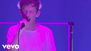 Troye Sivan - EASE (Live on the Honda Stage at the iHeartRadio Theater LA)