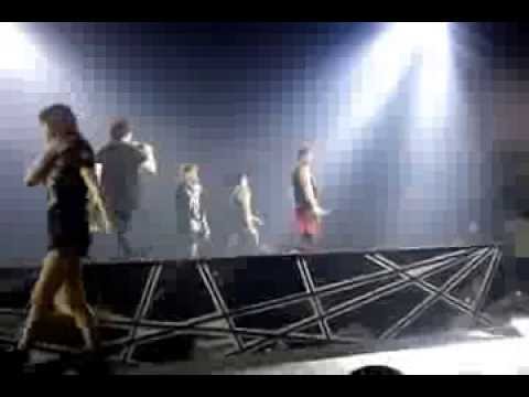 [FanCam] 131024 Super Show 5 Manila - Rockstar