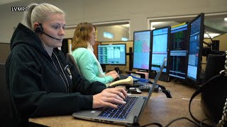 911 callers on hold up to 10 minutes, Las Vegas police blame low staffing and more calls