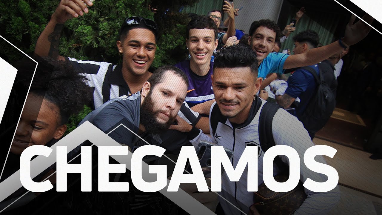 VÍDEO: Botafogo é recebido com festa e carinho dos torcedores de Brasília antes de duelo contra o Nova Iguaçu