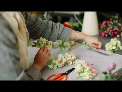 Salma Flowers – Where Every Flower Tells a Story | Luxury Bouquets & Delivery