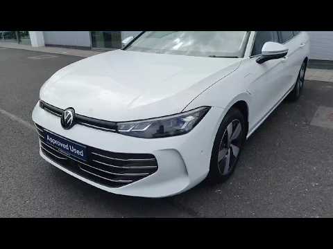 Volkswagen Passat LIFE PHEV S-A TSI V 115BHP AUTO - Image 2