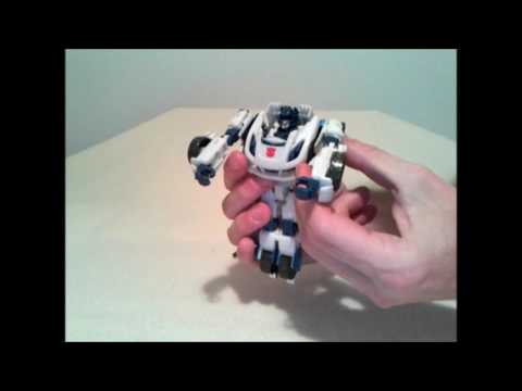 Transformers Generations Fall of Cybertron Jazz - Got Bot True Review NUMBER 103