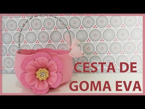 Cesta o canasta de goma eva o foamy decorada con flor