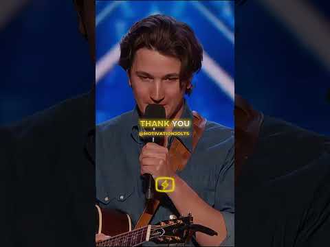 23 Year Old Texas Singer Makes AGT Judges SPEECHLESS!