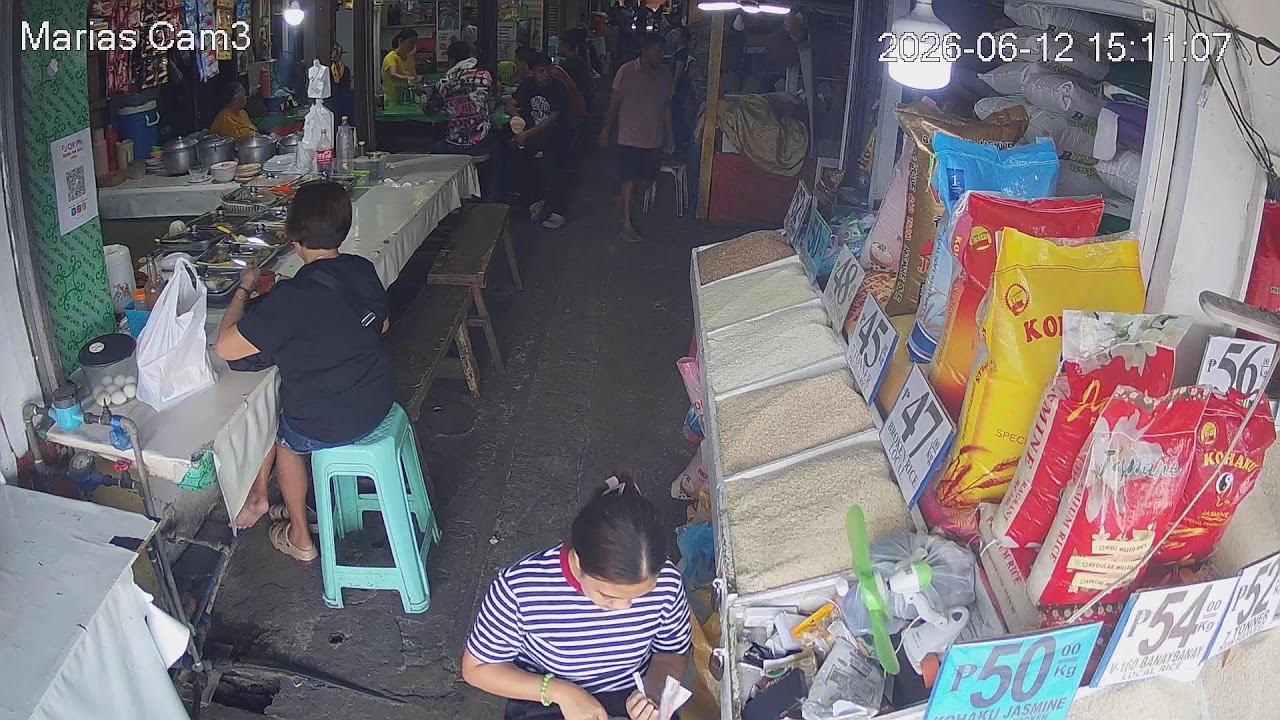 Live webcam view of Agdao Public Market Building 1 Aisle