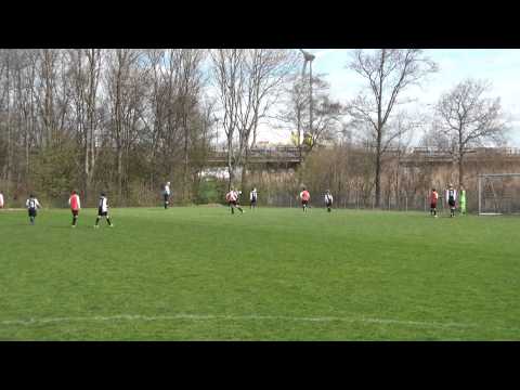 Kolping Boys E2 - Kolping Boys E4 seizoen 2012-2013 deel 4