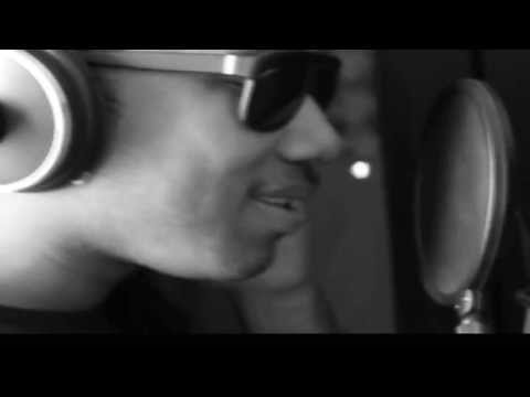 JONH SMYL // MANDE MAL // TIME OUT 4