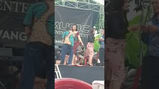 Download lagu dangdut organ tunggal  kp. babakan ds.jatiwangi #dangdut  #jogedasik #asikin mp3