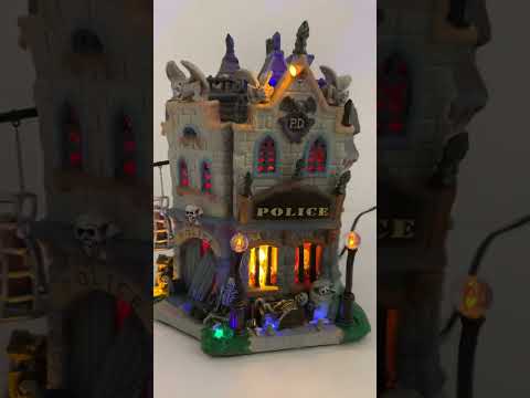 Retired Lemax Spooky Town Dead City Police Station #05001
