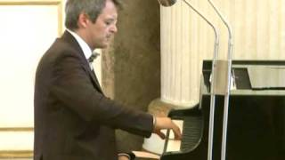 Luis Fernando Pérez, piano  Manuel de Falla - "Danza del Molinero"