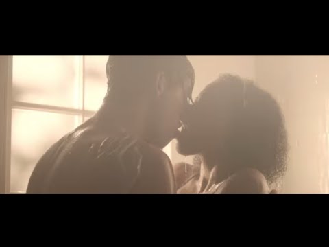 Crown the Empire - Memories of a Broken Heart (Official Music Video)