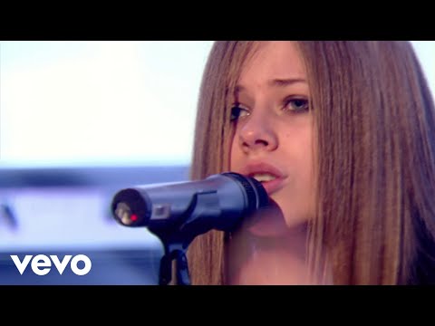 Avril Lavigne - Complicated (BBC Top of the Pops 2002)