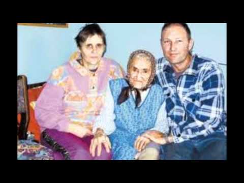 ANSAMBEL TONETA ČUČKA - BABICA PRAZNUJE.wmv