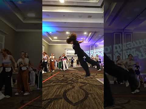 @bellamosley shining in @_robrich ’s class w/ every count ✨