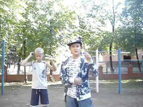 DeeneS MC $ белый ап-Мы выше облаков (MORGENSTERN в детстве)