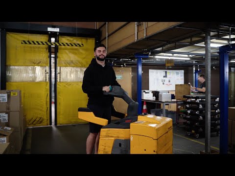 ð¬ Lehre Logistiker:in EFZ bei GLOBUS â Lorent zeigt, wieâs lÃ¤uft