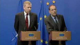 preview picture of video 'EU-NATO press point 25/02/2008'
