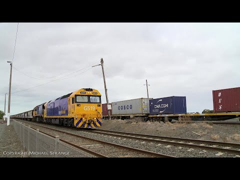 7737V Grain Train Crosses 7902V Containers At Gheringhap (10/4/2019) - PoathTV Australian Railways