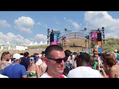 Signum @ Luminosity Beach Festival -  Airscape - L'Esperanza (Tiesto remix)
