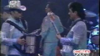 LOS TIGRES DEL NORTE - EN QUE FALLE - EN VIVO