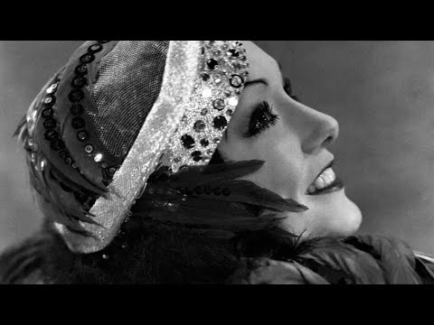 1930s Fashion Icons: The Elegance and Extravagance of a Golden Era